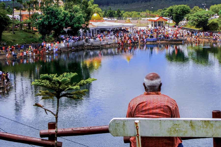 Mauritius: Private Full Day Tour with Entry Tickets & Lunch - Grand Bassin, a sacred lake in the highlands