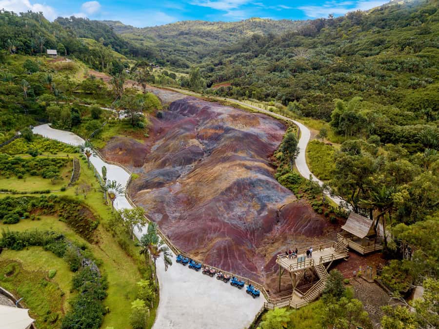 Mauritius: Private South Tour with Pickup - Trou aux Cerfs, a crater with a city view