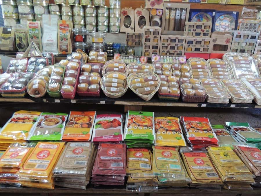 Mauritius: Shopping Tour - Port Louis Markets & Grand Baie - What this private shopping day is really like