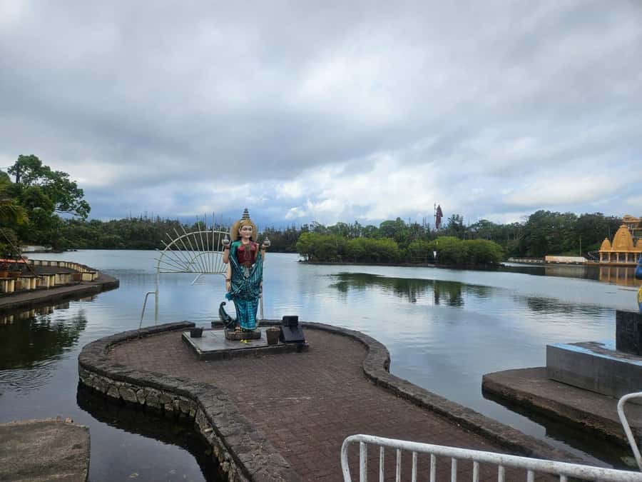 Mauritius: Sights of the South Private Tour with Rum Tasting - Trou aux Cerfs and the volcanic center of Mauritius