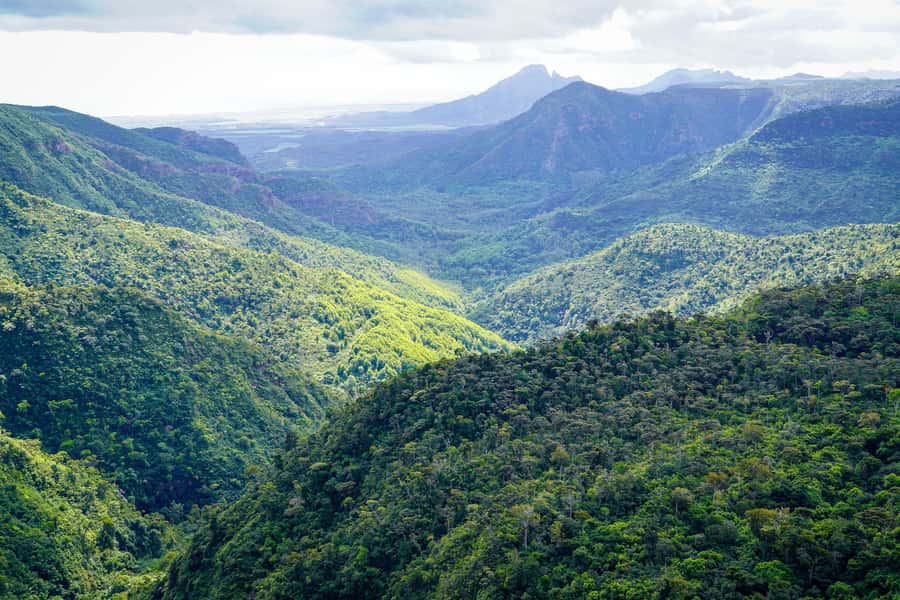 Mauritius: Sunrise Mountain Hike with Southwest Road-trip - Chamarel Waterfall and the seven colored earth