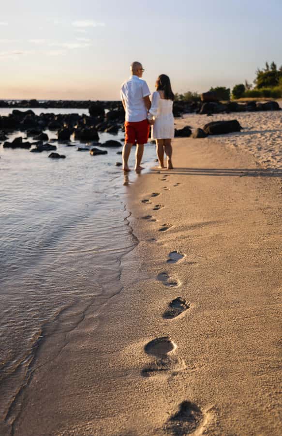 Mauritius: Sunset photoshoot (Honeymoon/family shoots) - Key points to know before booking
