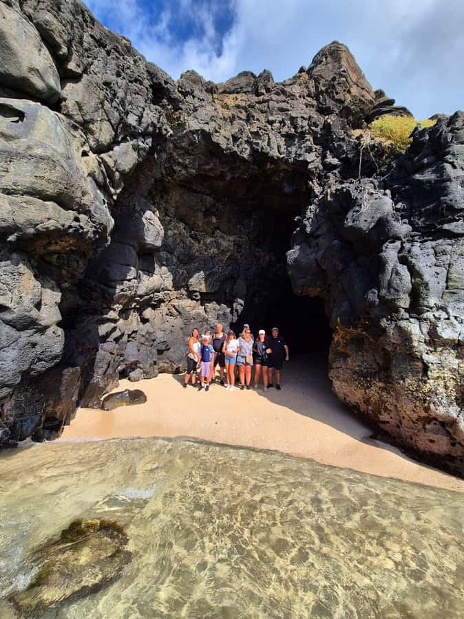 Mauritius-Wild South Coast (Gris Gris) - Climbing down to the first waterfall pool
