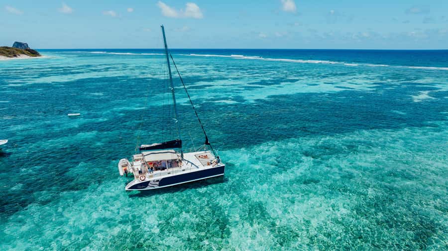 North of Mauritius: Catamaran Cruise w/ BBQ Lunch - Sailing past Gunner’s Quoin and Coin de Mire