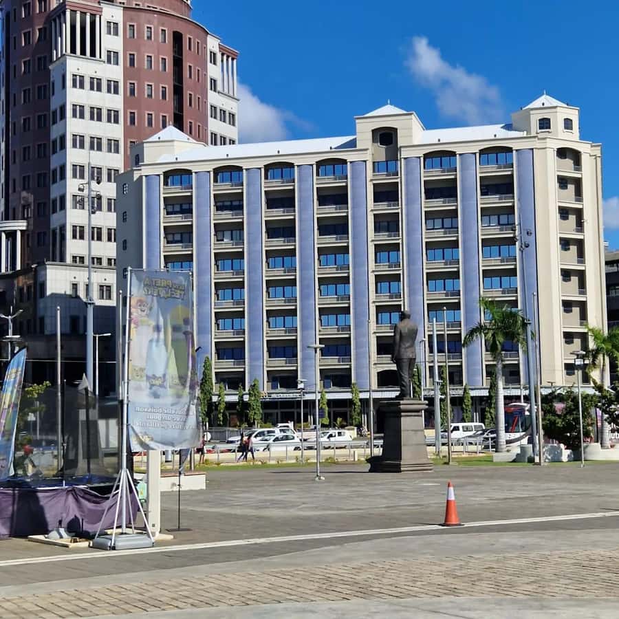 Port Louis: City Tour with Street Food Tasting - Key points before you book