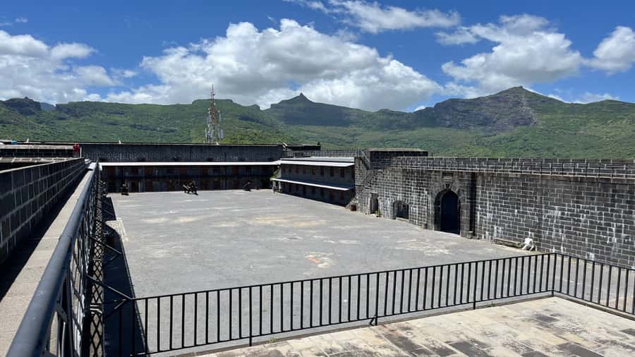 Port Louis Market, Botanical Garden -Northern Mauritius Tour - Timing, Traffic, and Sunday Planning