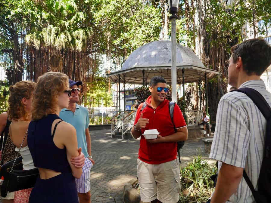Port Louis: Street Eats and City Highlights Walking Tour - Small groups make this walk feel personal