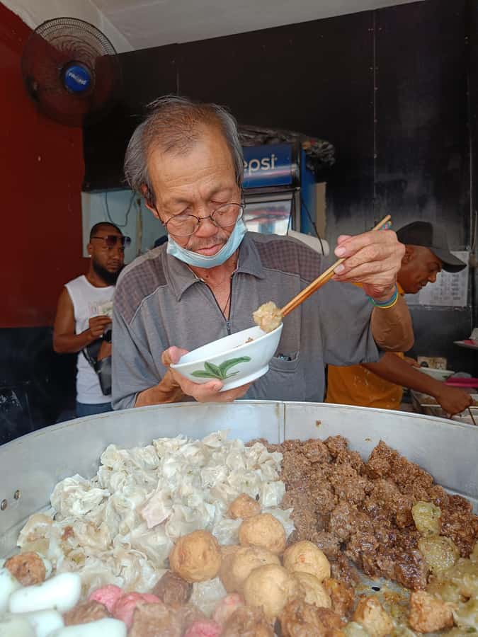 Port Louis: Street Food & City Tour - A secret stop and the texture of everyday Port Louis
