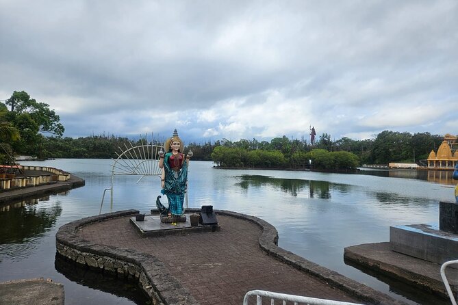 Private and Guided Tour of Mauritius South - Alexandra Falls adds another high-country viewpoint