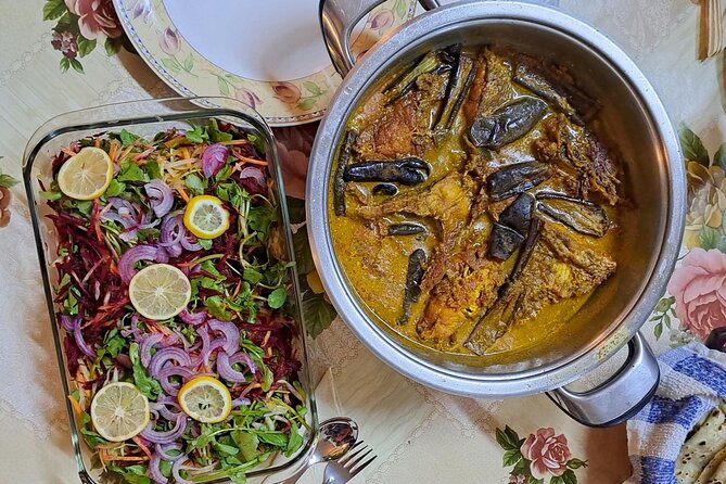 Private Cooking Class in Mauritius with a Local Family - Preparing two or three Mauritian dishes