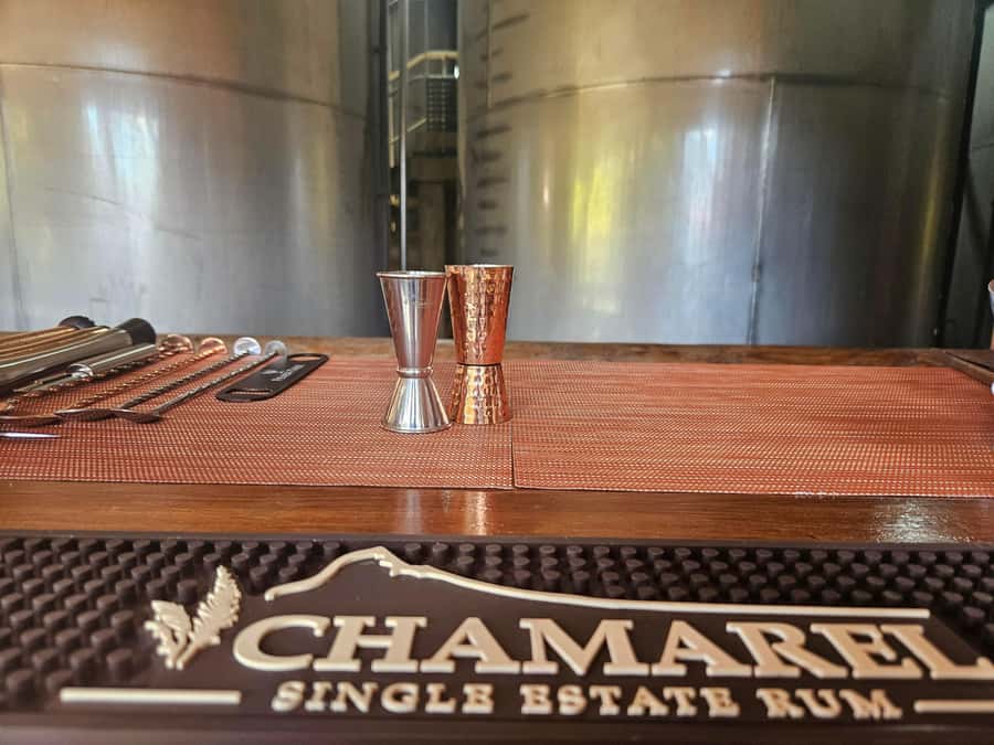 PRIVATE FULL-DAY NORTH AND SOUTH TOUR - Optional rum tasting at Rhumerie de Chamarel
