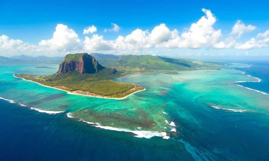 PRIVATE LeMorne Mountain Picturesque Hike-UNESCO Recognised - The steep section requires care