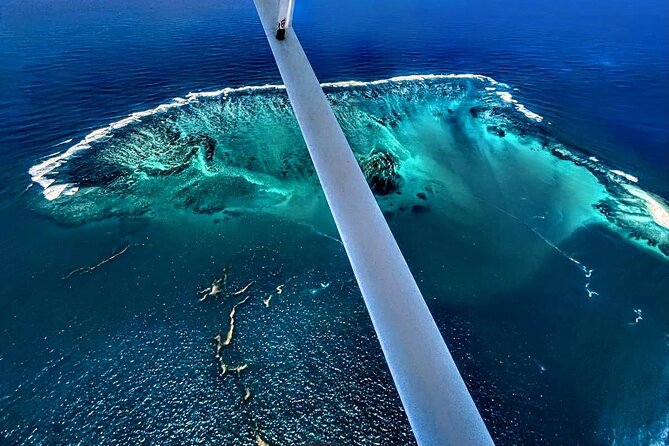 Seaplane Tours over the turquoise lagoon of the East of Mauritius - Quick points before you book