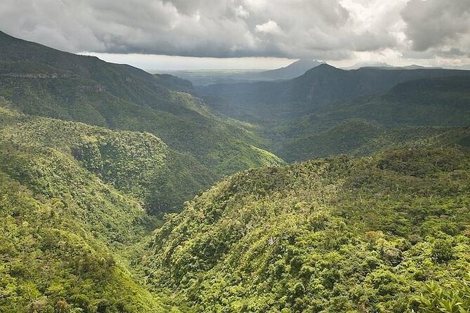 South-West of Mauritius Private Full-Day Scenic Tour - Chamouny Waterfall and the limits of the schedule