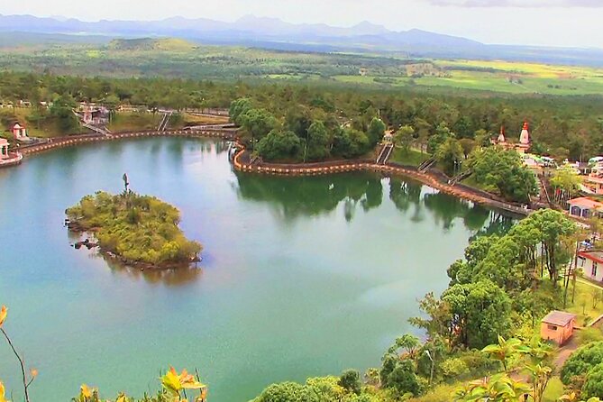 Southern Tales: Full-day incl Crocodile Park & 23 Colored Earth - The 23 Colored Earth at Vallee des Couleurs