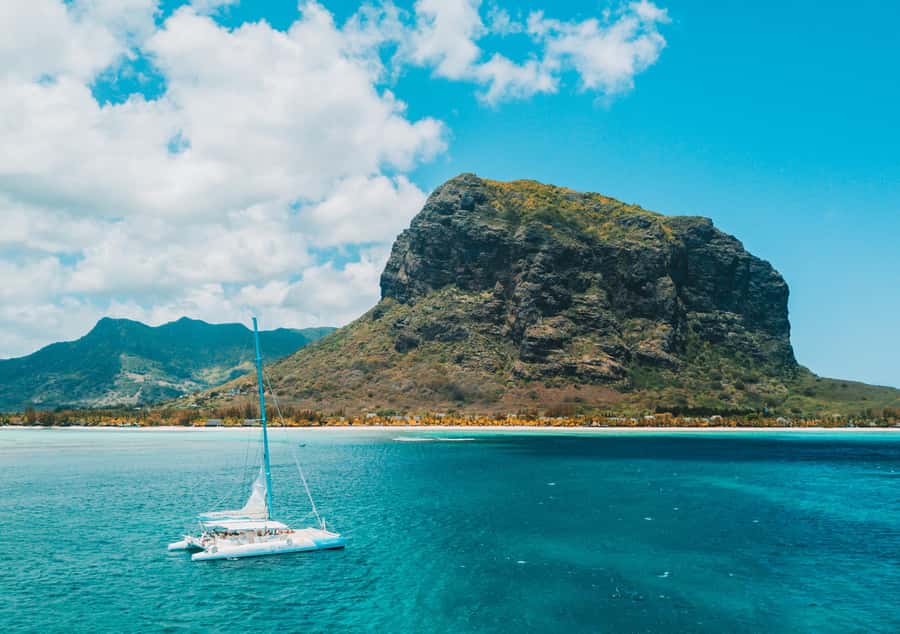 Southwest of Mauritius: Catamaran Cruise w/ Snorkeling - Practical packing advice for a comfortable day