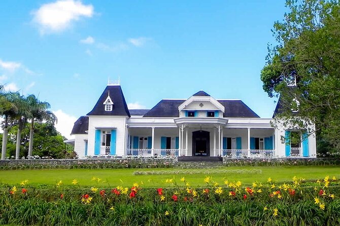The Gorgeous East: Bois Cheri Tea factory, Rhumerie St-Aubin, Mahebourg & Lunch - St-Aubin rum distillery and the sugarcane story