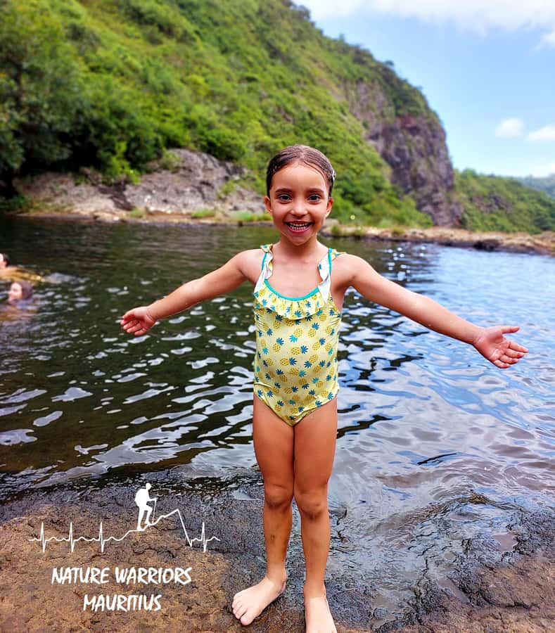 Vacoas-Phoenix: Private Hiking Tour to Tamarind Falls - Key points at a glance