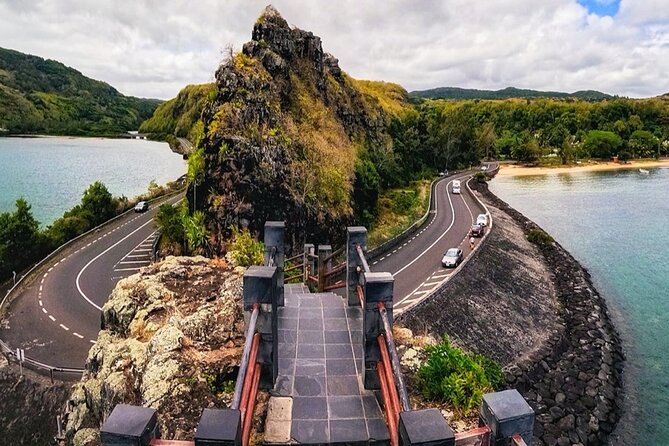 Wild South with Waterfalls & Rare Exotic Viewpoints with Lunch - The best reasons to consider this south Mauritius tour